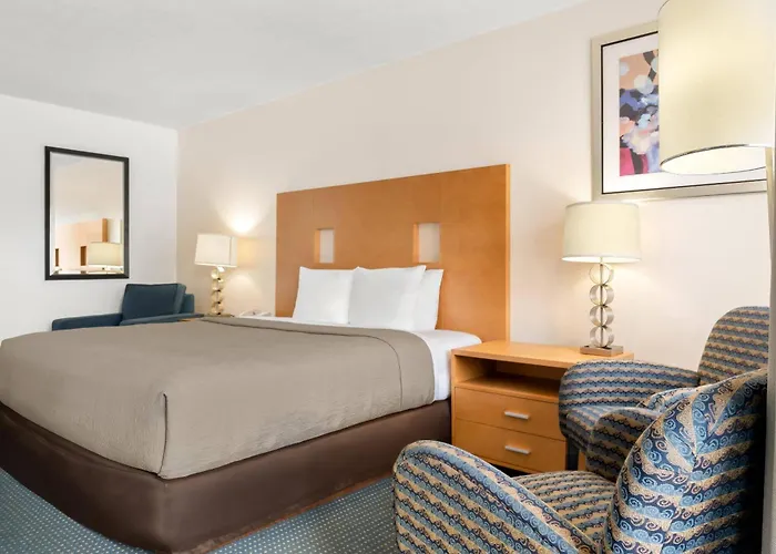 Quality - River Inn 4*